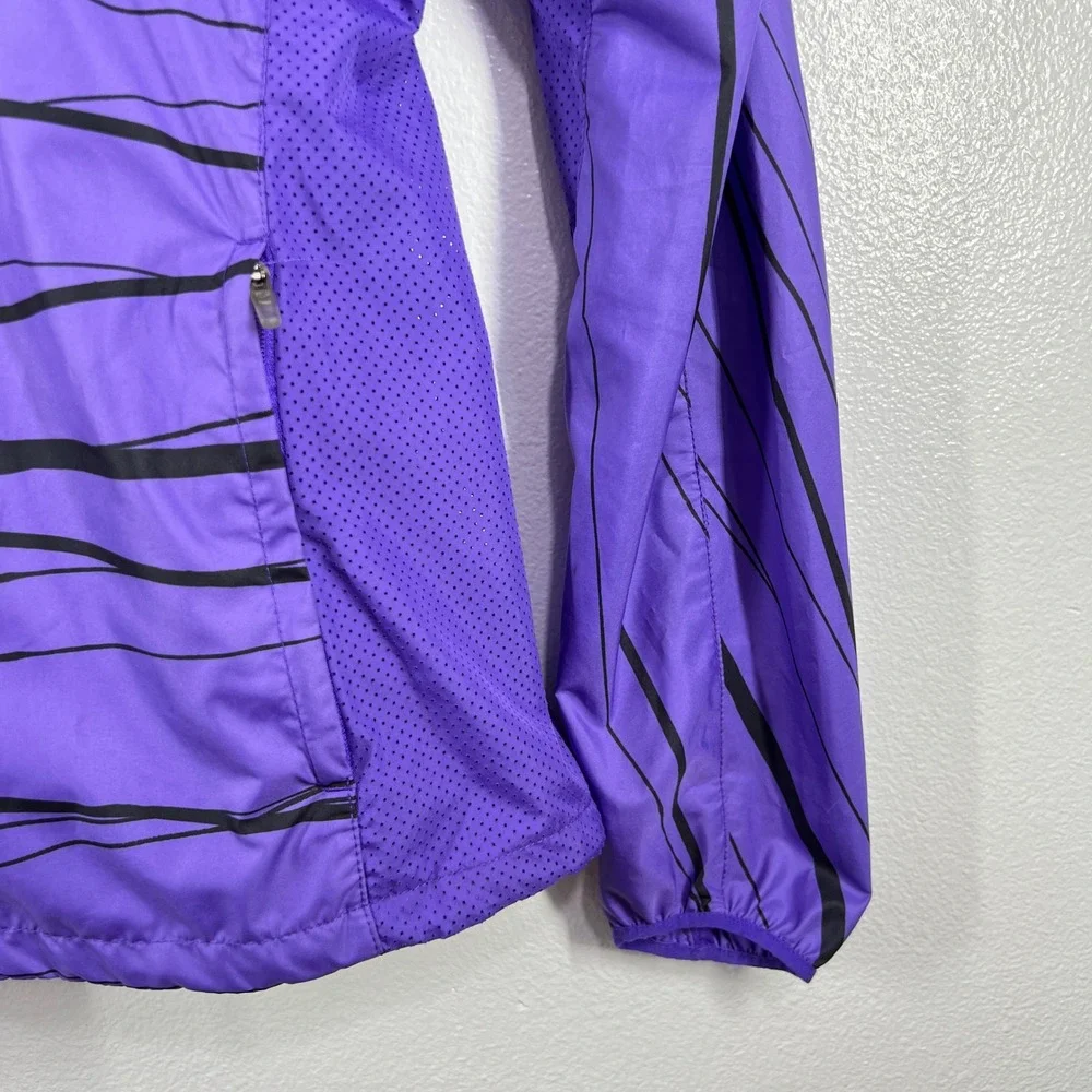Nike color purple